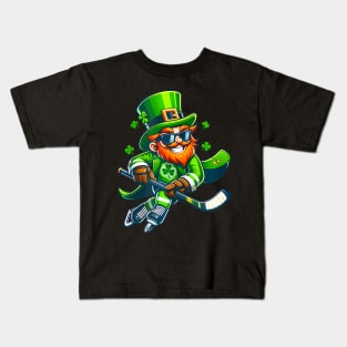 Playing Hockey St Patricks Day Sport Men Boys Kids T-Shirt